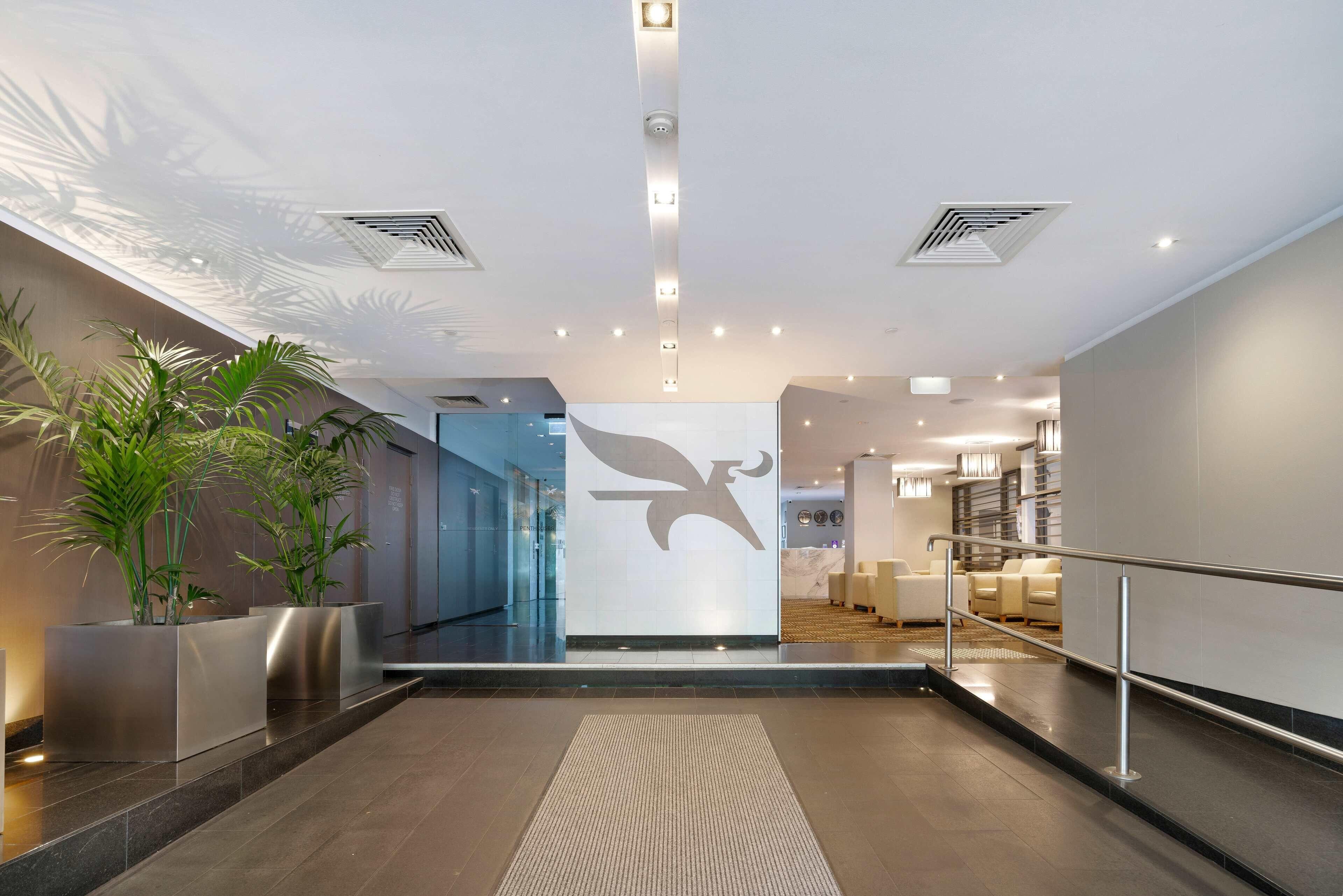 Park Regis Griffin Suites — Photos 1